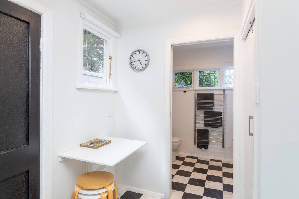 pvh3vv99jc1evbuttobs